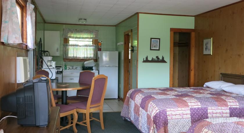 The Austin Inn Lake George Zimmer foto